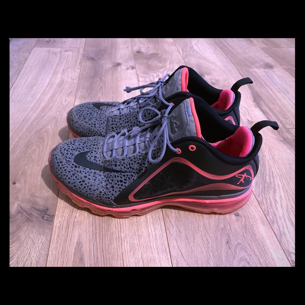 Size 11.5 Nike Swingmans